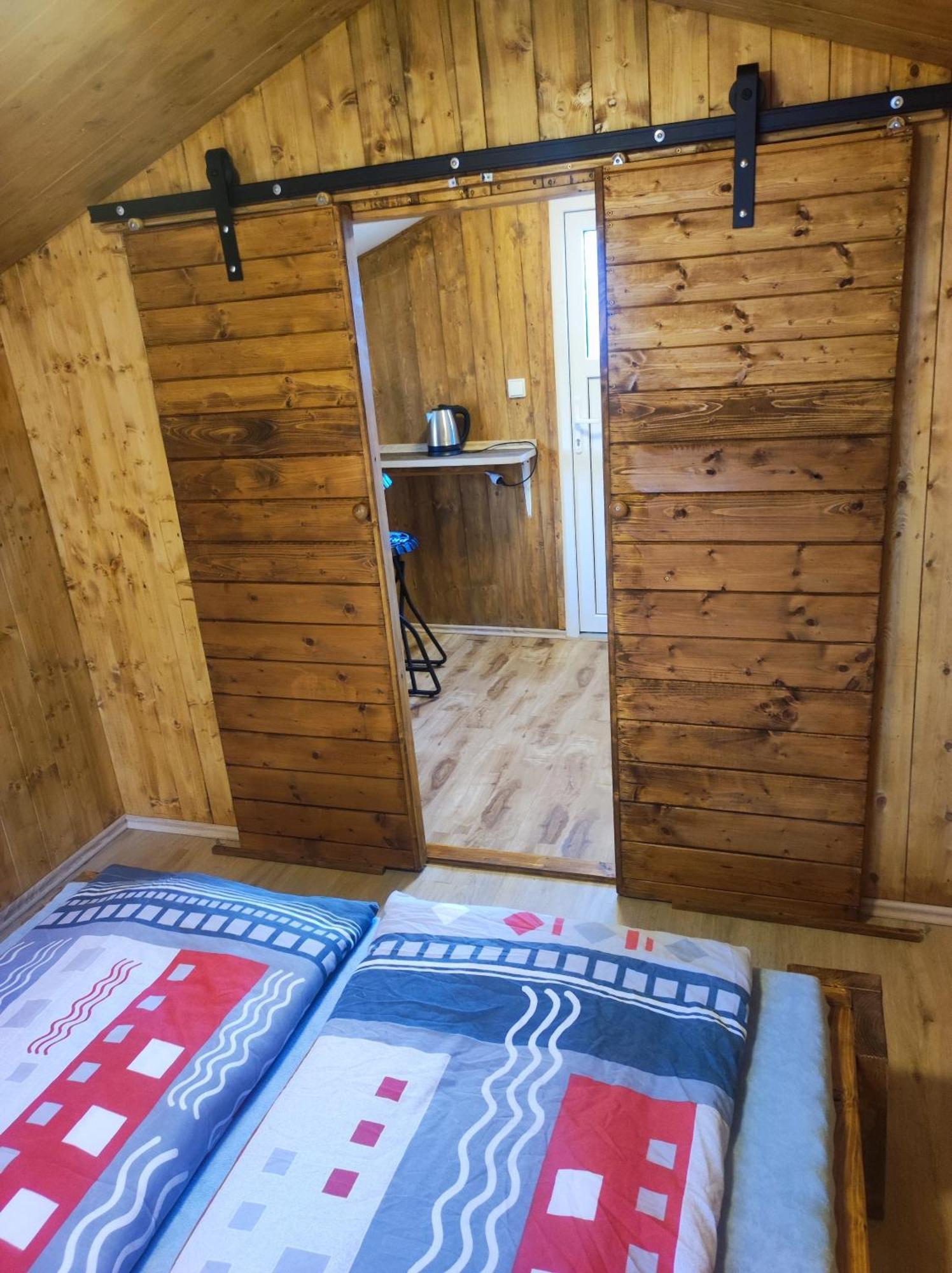 Ubytovani V Klimatizovanych Chatickach Stit Chlumec nad Cidlinou Luaran gambar