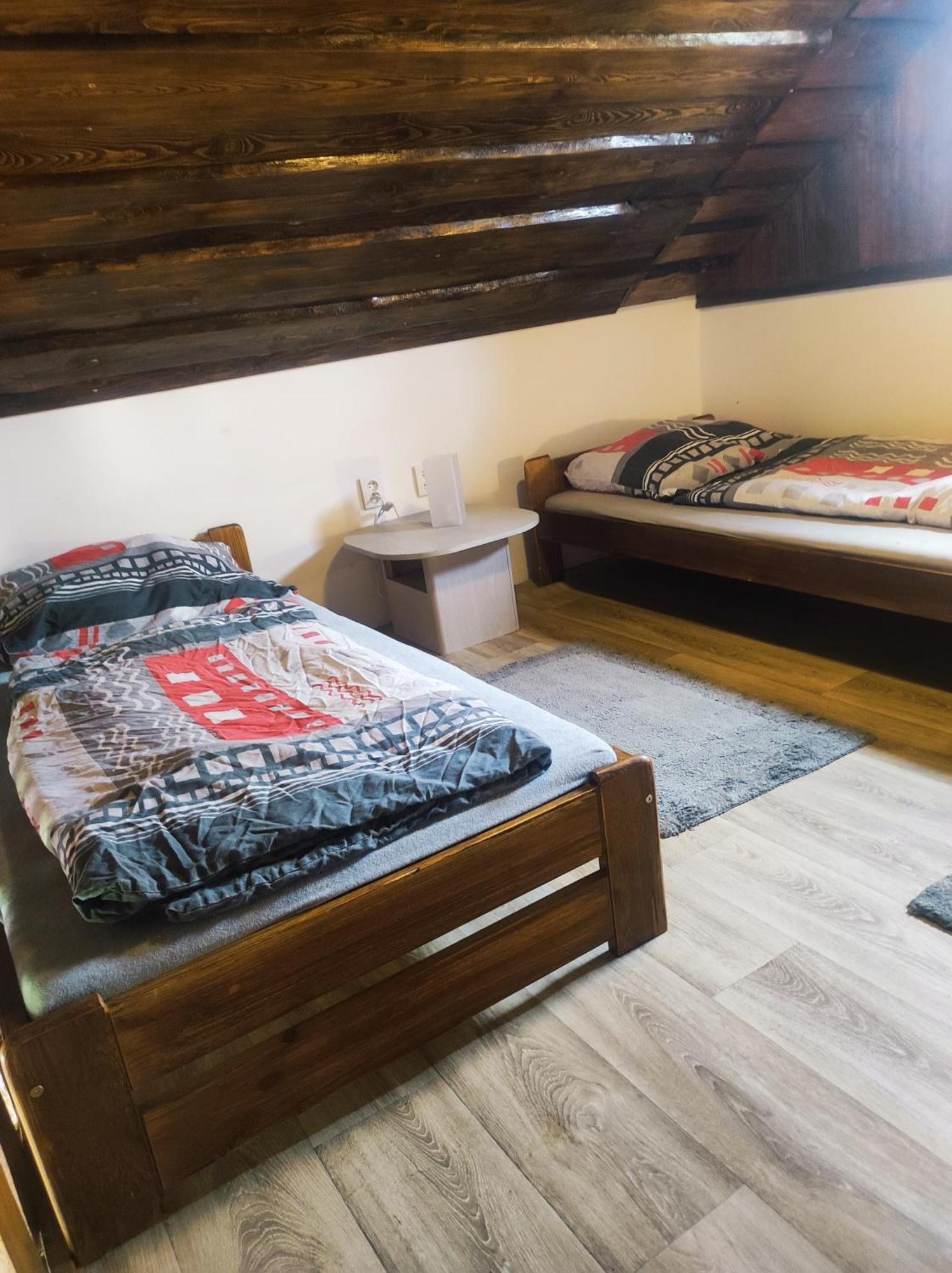 Ubytovani V Klimatizovanych Chatickach Stit Chlumec nad Cidlinou Luaran gambar