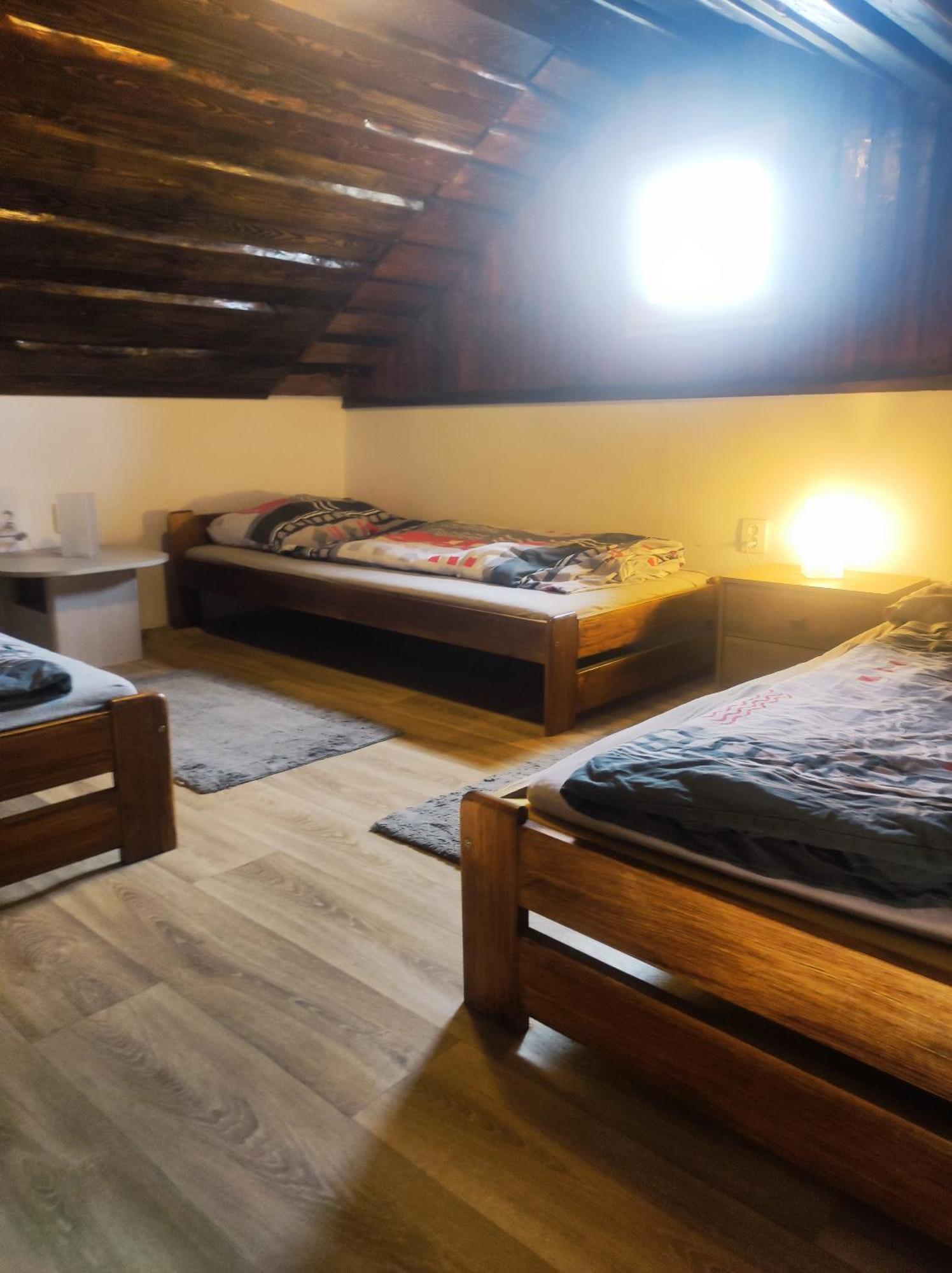 Ubytovani V Klimatizovanych Chatickach Stit Chlumec nad Cidlinou Luaran gambar